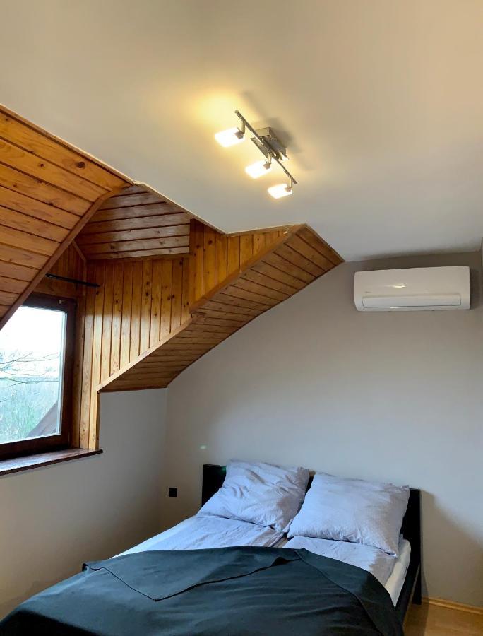 Var-Lak Apartman Eger Ngoại thất bức ảnh