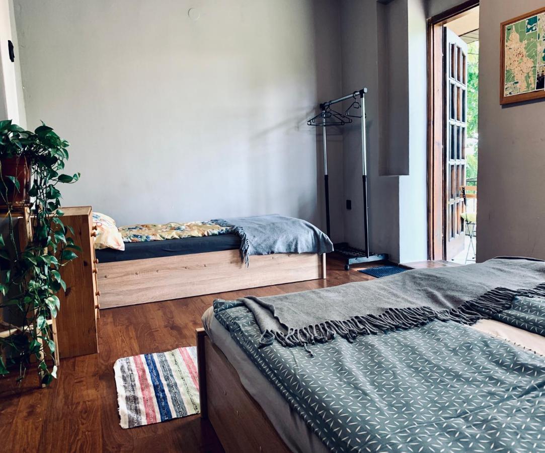 Var-Lak Apartman Eger Ngoại thất bức ảnh